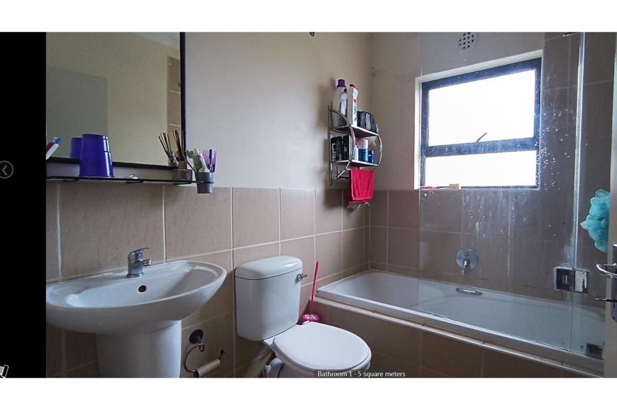 2 Bedroom Property for Sale in Parklands Western Cape